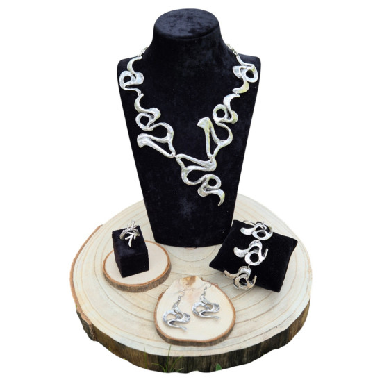 Jewellery Set 1